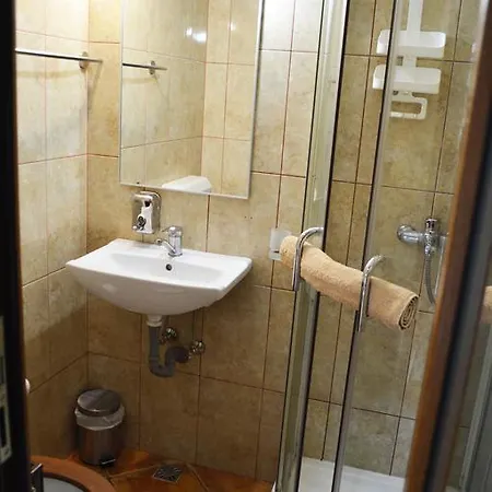 Andrew Studio Republicii Apartment